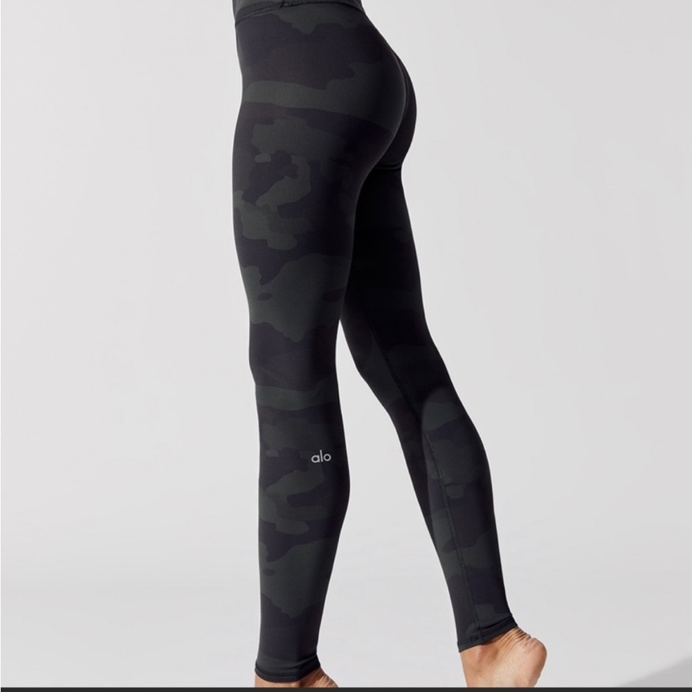 ALO Camo Vapor Leggings Full Length Size Small